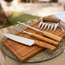 Kit Churrasco Completo 5 Peças com Tábua de Bambu e Garra Inox – Orbitar Shop